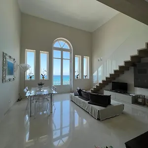  Apartment Luxury Loft On The Sea